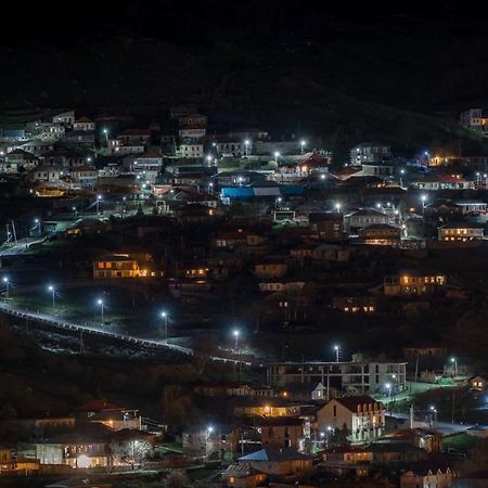 Kera Guest House Kazbegi Exterior foto